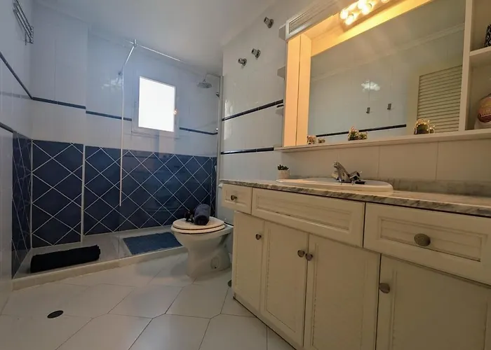 Apartamento Traditional Two Bed In Tv18